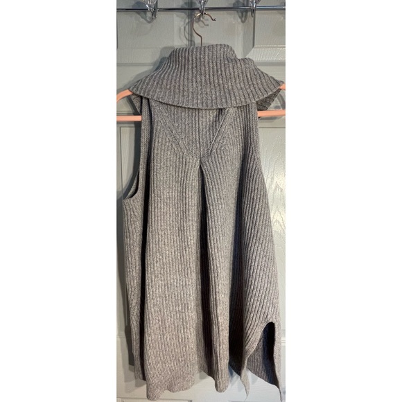 Anthropologie Angel of the North Grey Turtleneck Vest Sweater NWT Size Large - Picture 6 of 15